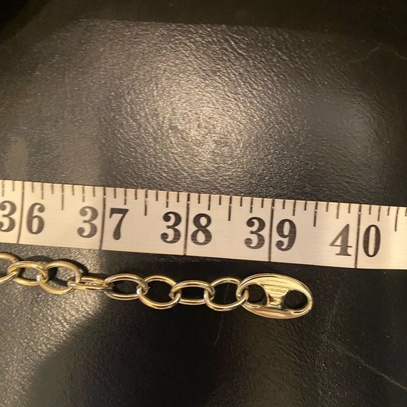 Gold Tone Belt - Picture 2 of 4